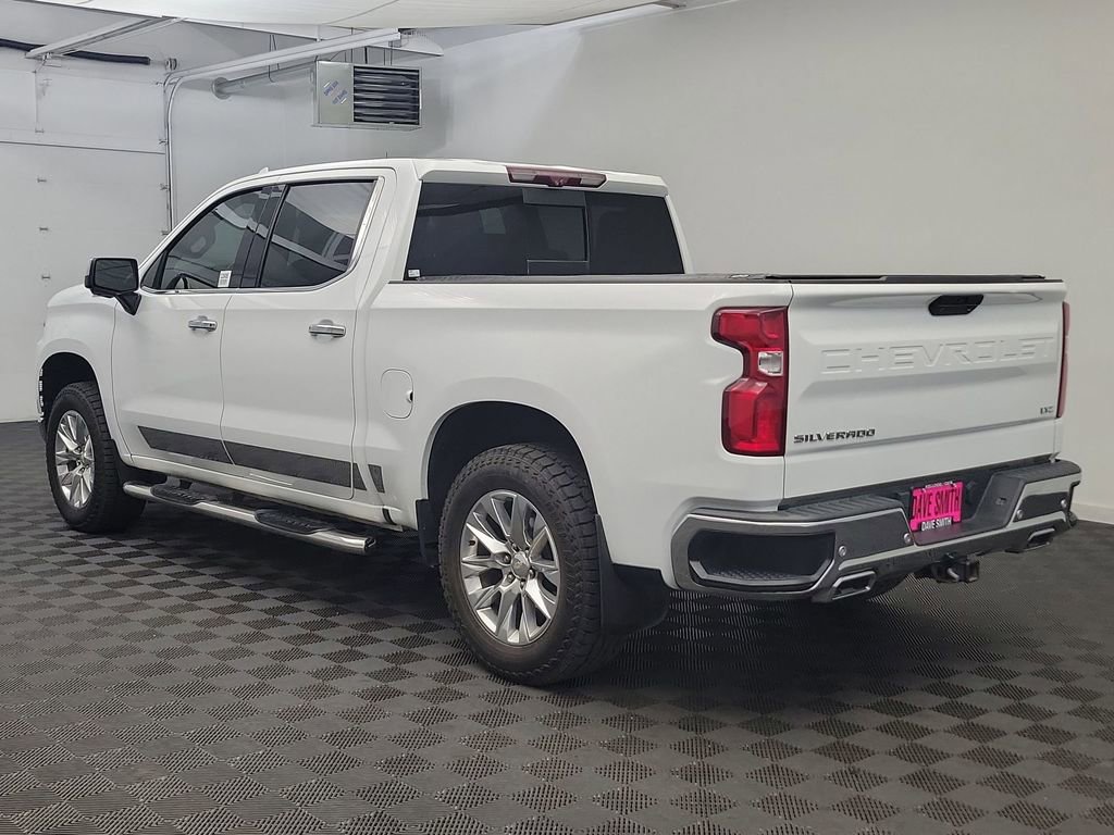 Used 2020 Chevrolet Silverado 1500 LTZ w/ LTZ Premium Package AWD/4WD image 3