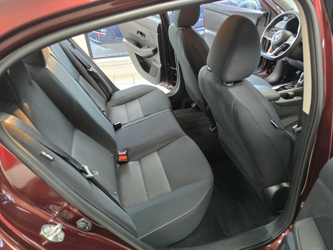 Used 2025 Nissan Sentra SV w/ All-Weather Package image 25