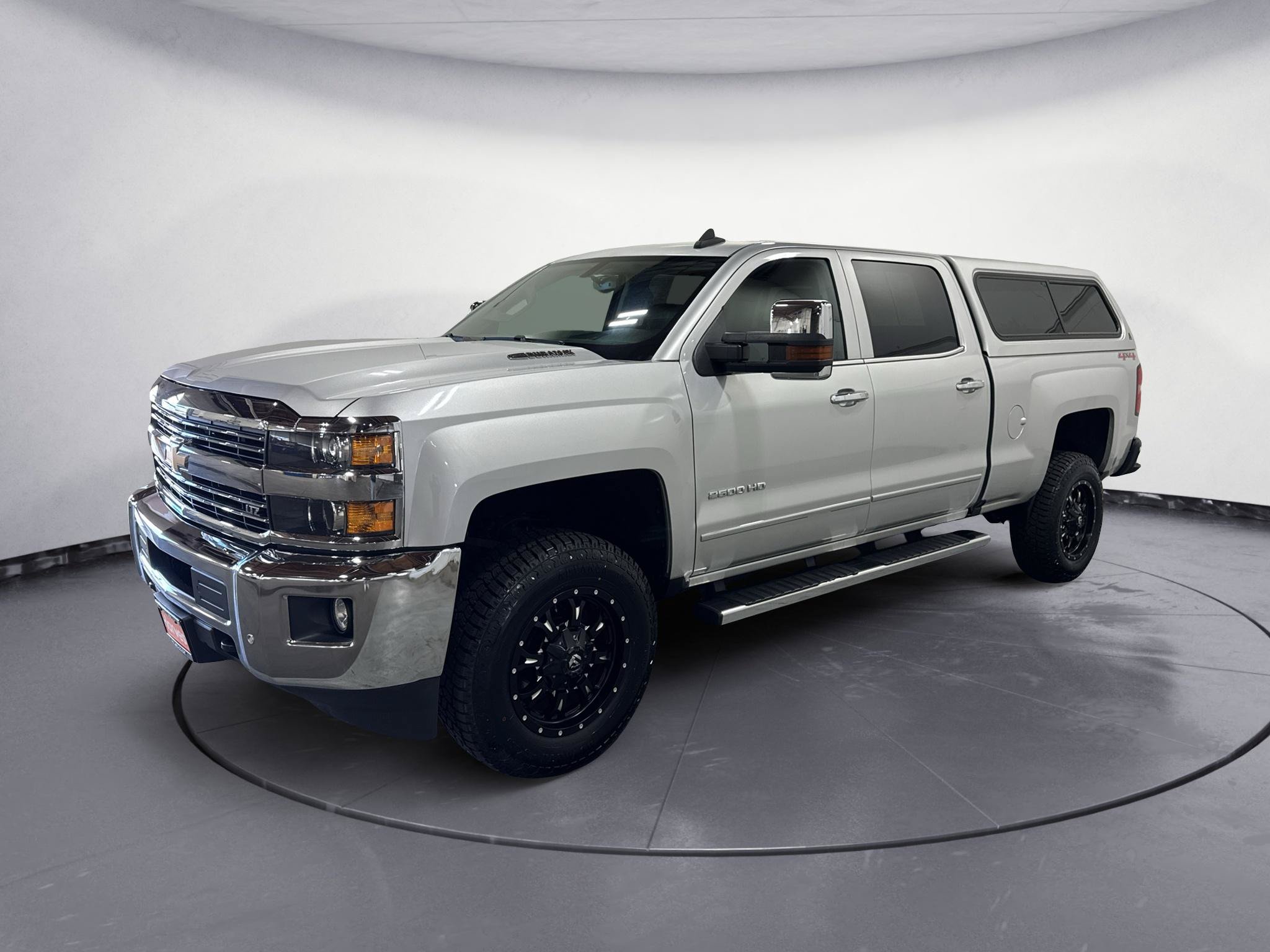 Used 2016 Chevrolet Silverado 2500 LTZ w/ Duramax Plus Package AWD/4WD image 3