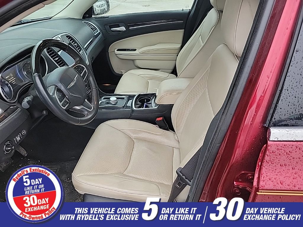 Used 2018 Chrysler 300 Limited w/ Light Group image 8