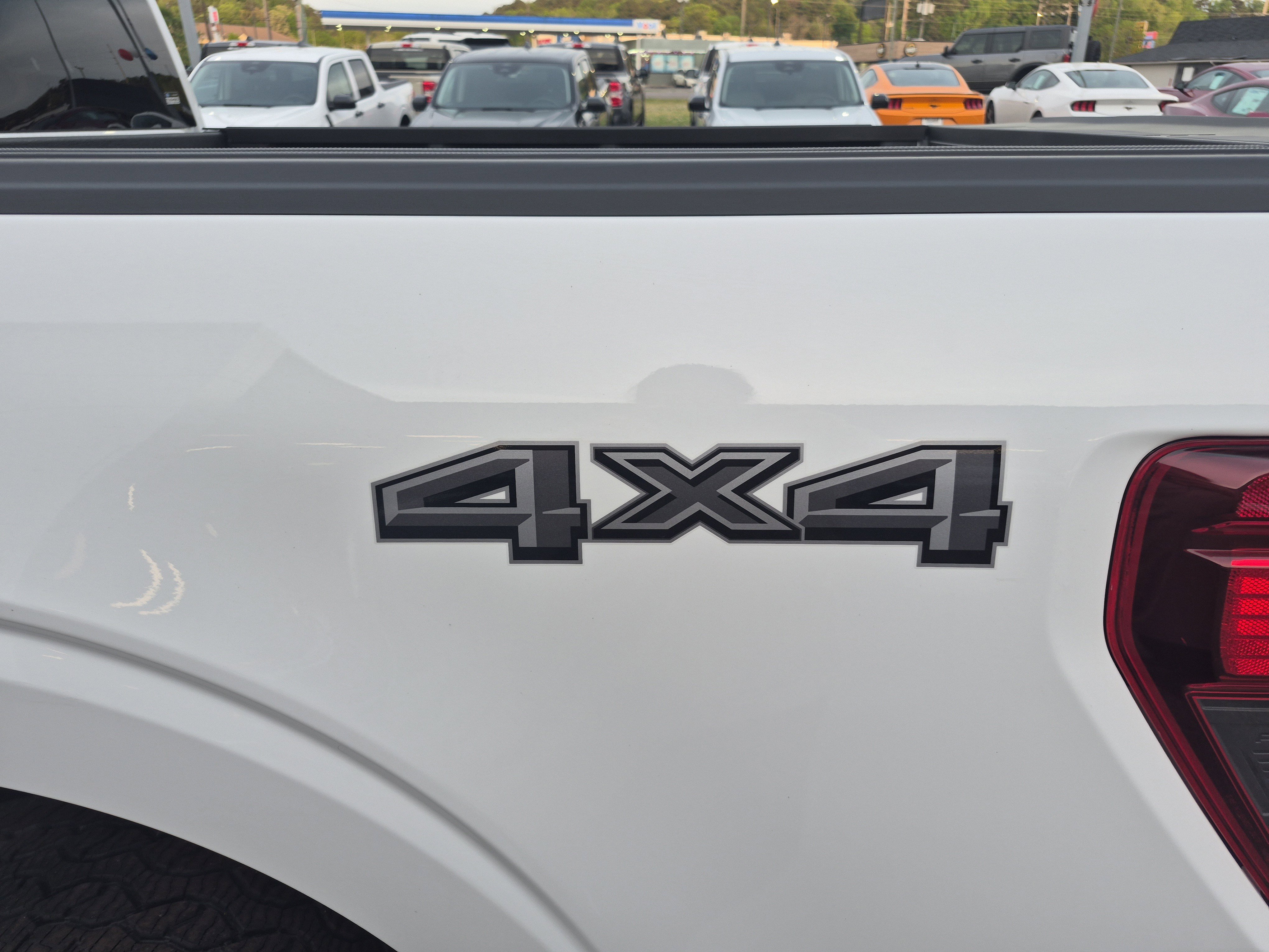 New 2026 Ford F150 XLT w/ Equipment Group 302A MID image 9