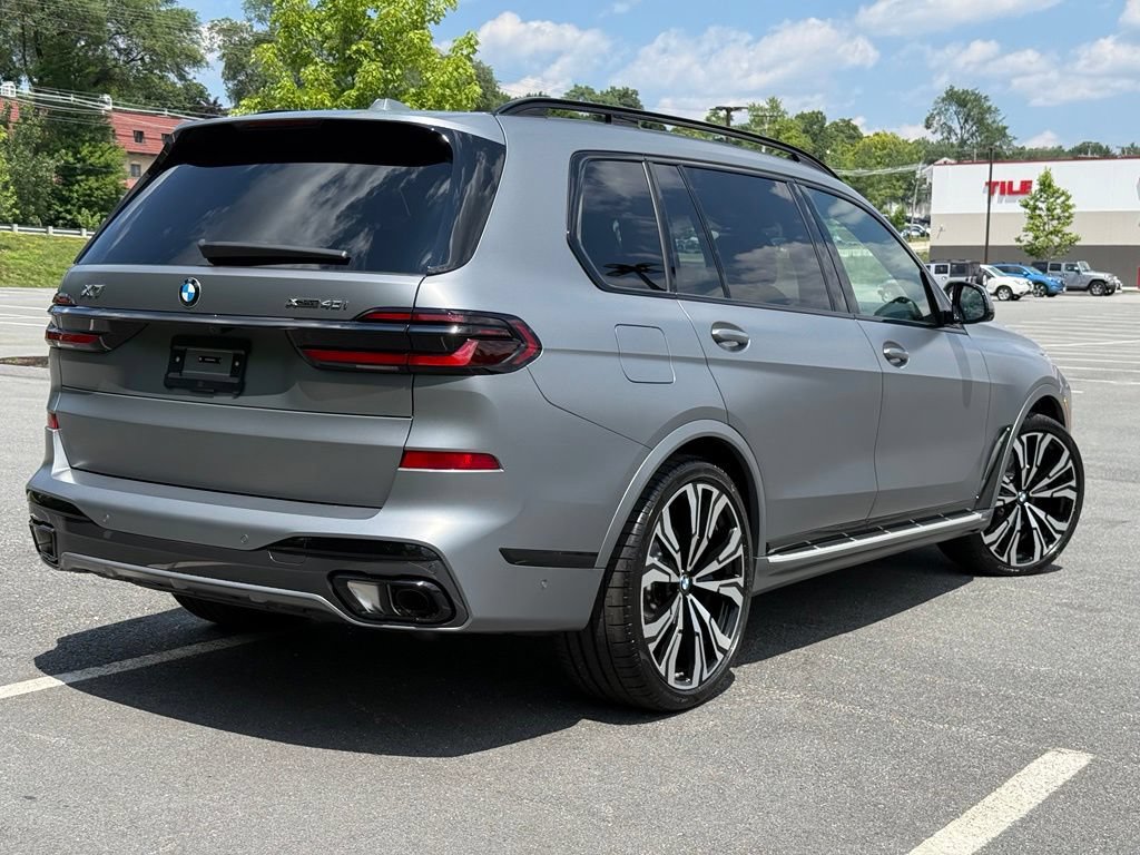 New 2027 BMW X7 xDrive40i w/ Executive Package AWD/4WD image 6