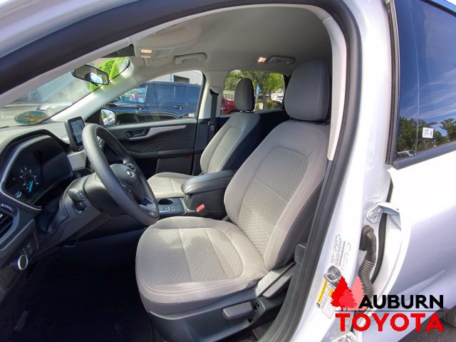 Used 2022 Ford Escape SE FWD image 25