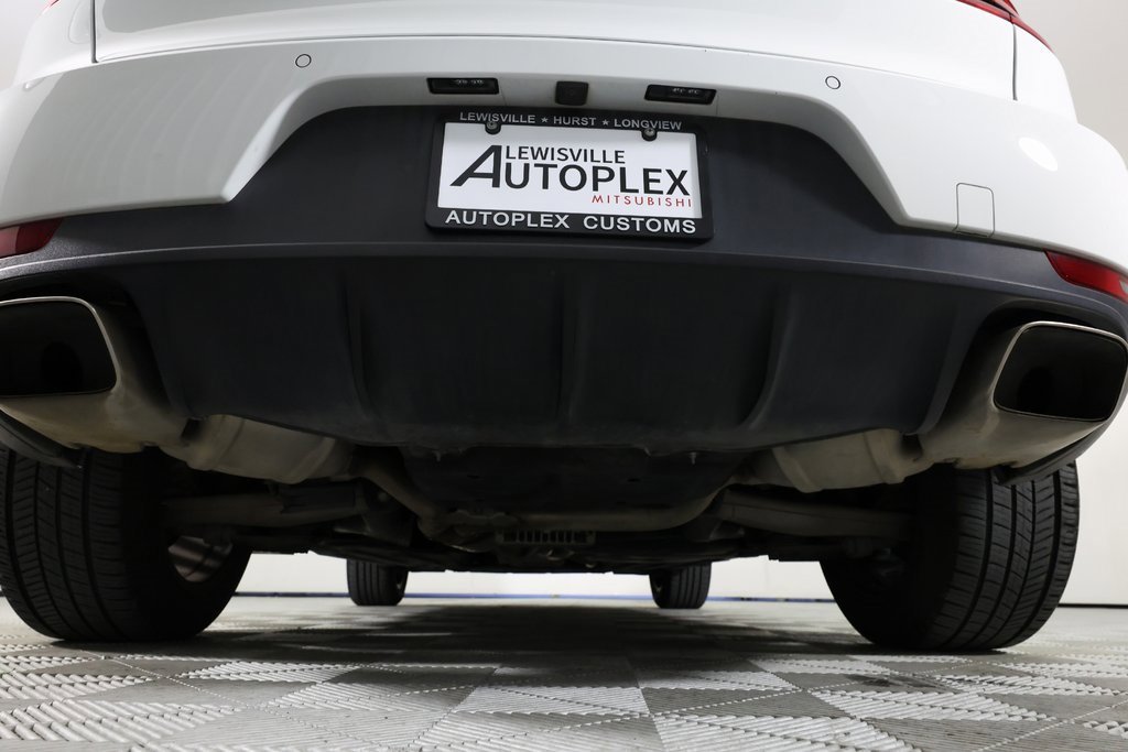 Used 2018 Porsche Macan image 46