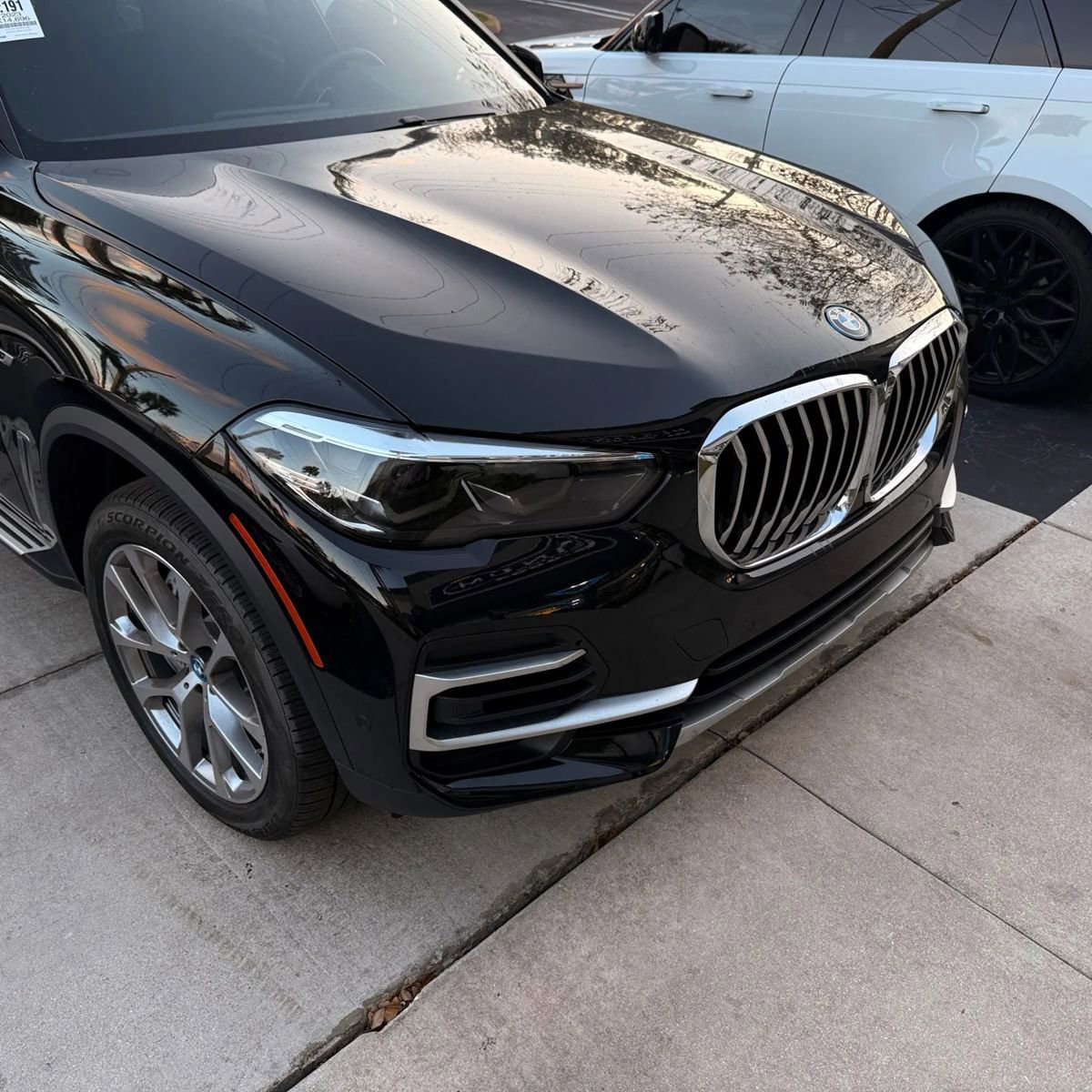 Used 2023 BMW X5 xDrive45e w/ Climate Comfort Package image 4