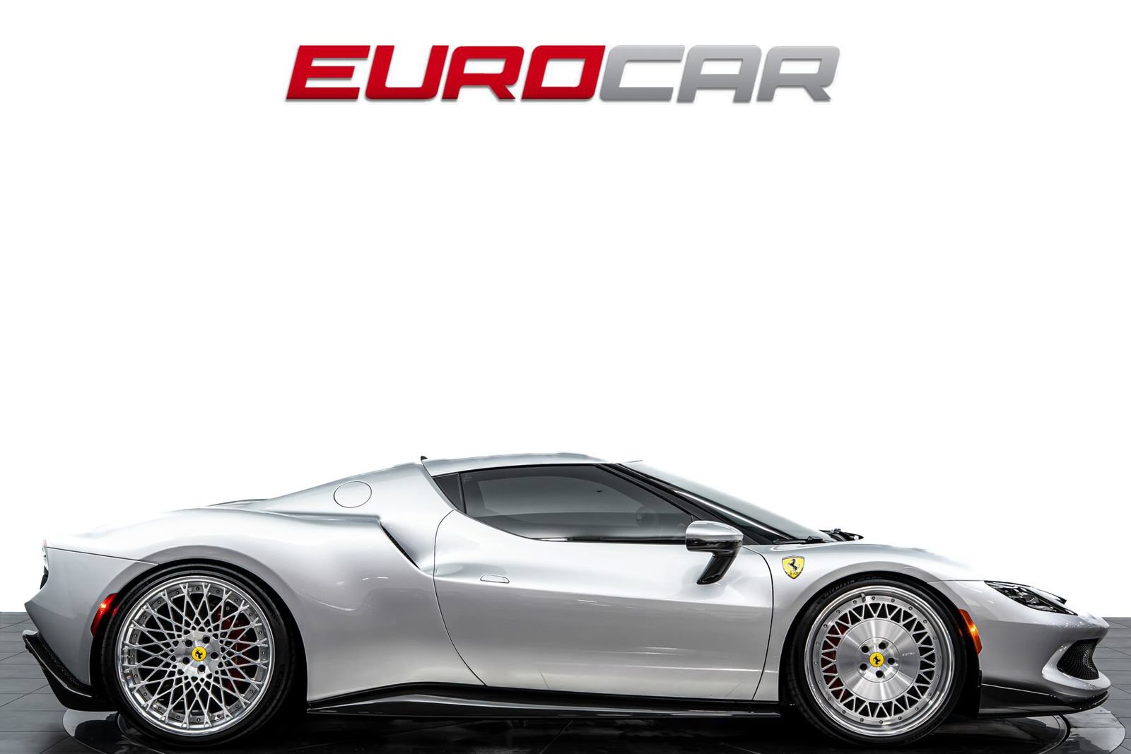 Used 2022 Ferrari 296 GTB RWD image 6