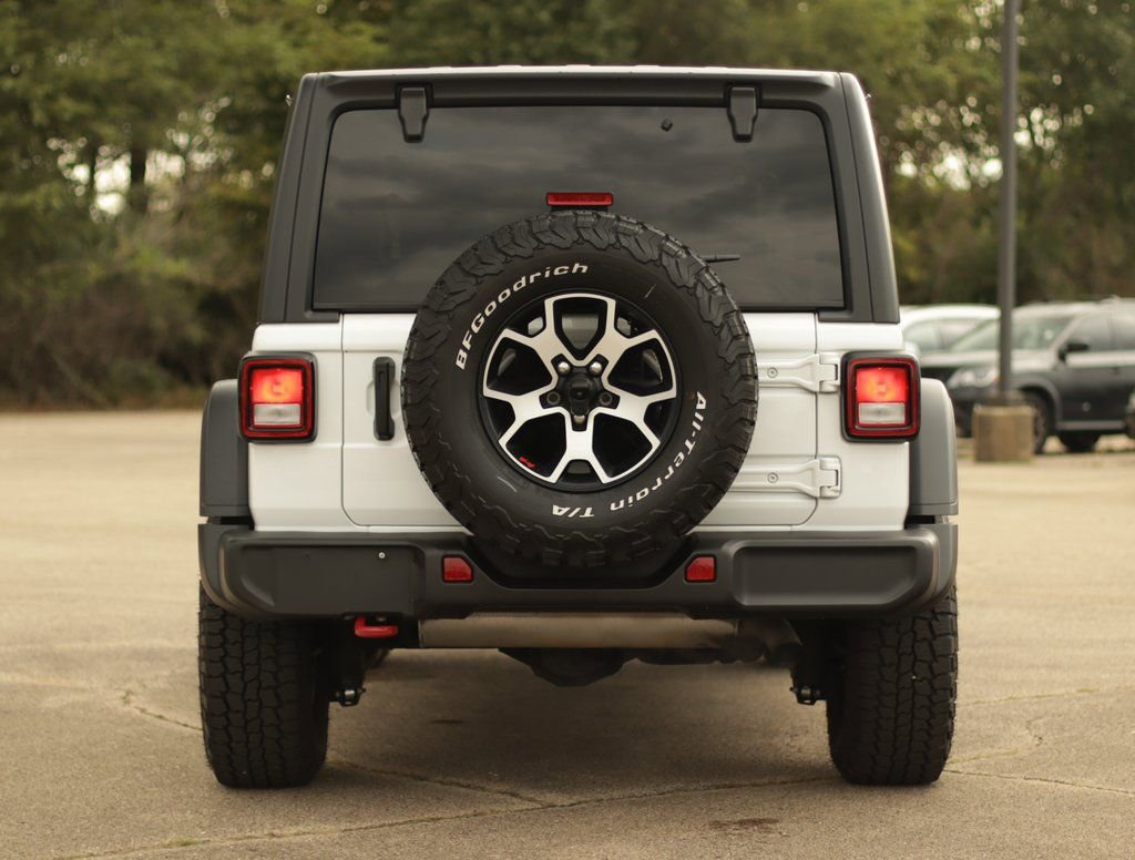 Used 2021 Jeep Wrangler Unlimited Rubicon w/ Cold Weather Group image 6