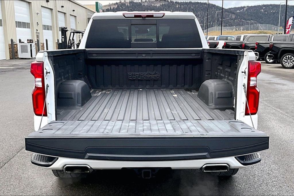 Used 2022 Chevrolet Silverado 1500 High Country w/ Z71 Off-Road Package AWD/4WD image 18