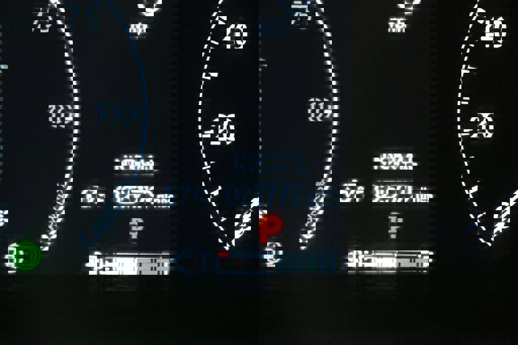 Used 2025 Honda CR-V Sport image 18