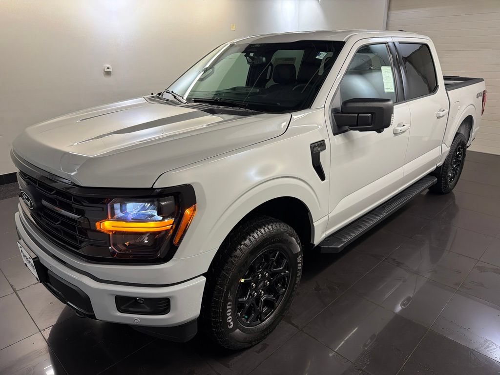 New 2026 Ford F150 XLT w/ Equipment Group 302A MID AWD/4WD image 3