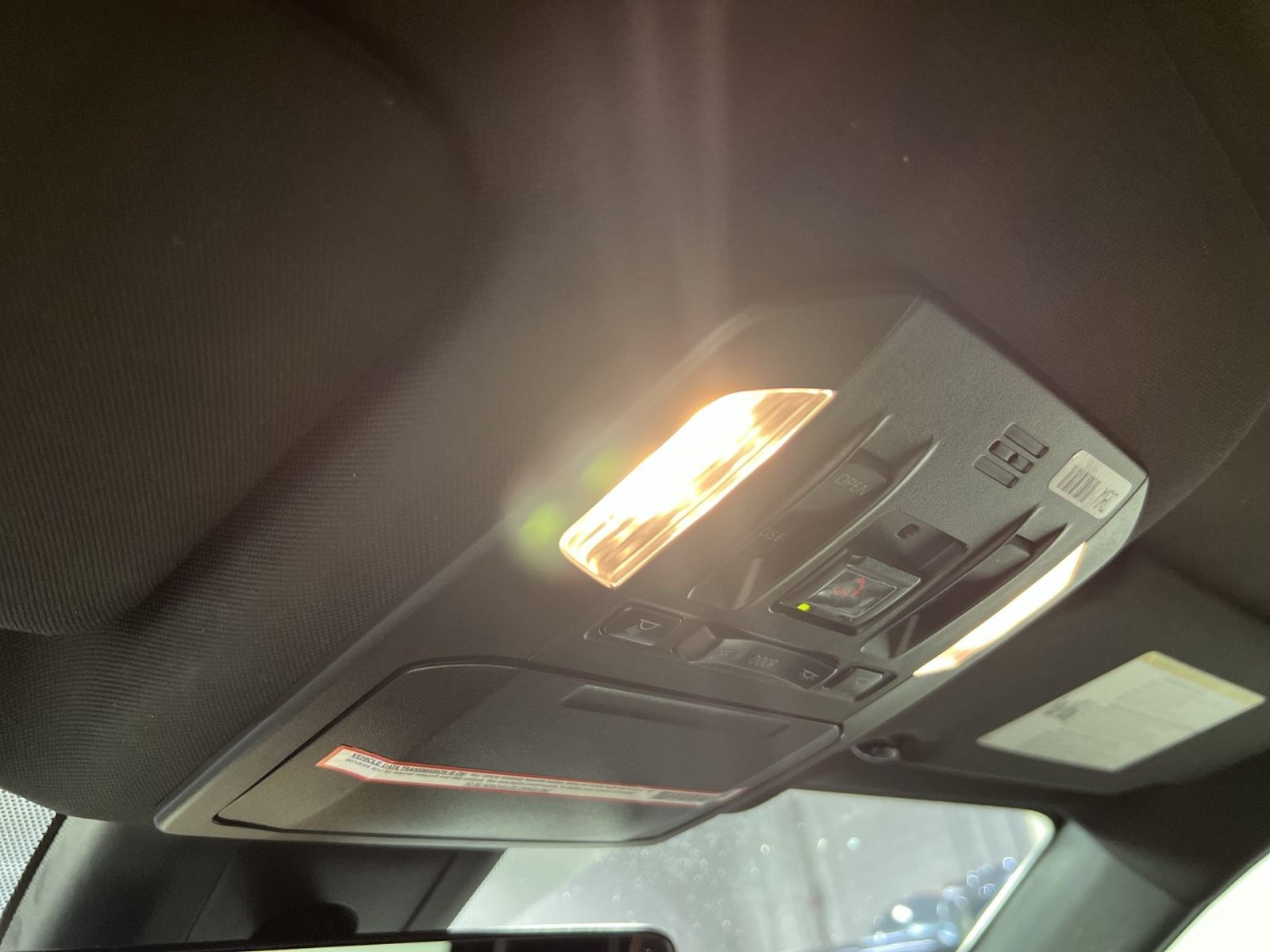 Used 2022 Toyota Highlander XSE AWD/4WD image 37
