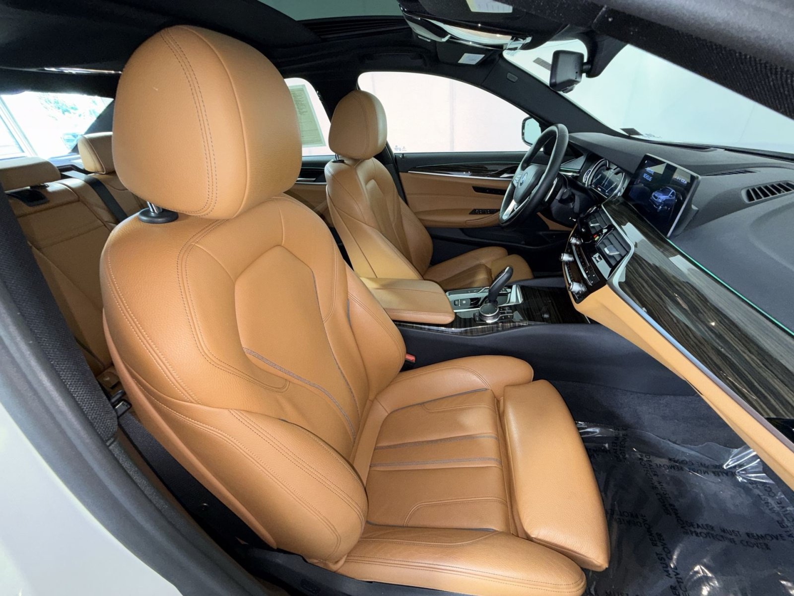 Used 2018 BMW 530i xDrive AWD/4WD image 27