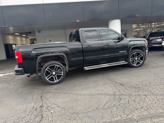 Used 2015 GMC Sierra 1500 SLE w/ SLE Value Package image 5