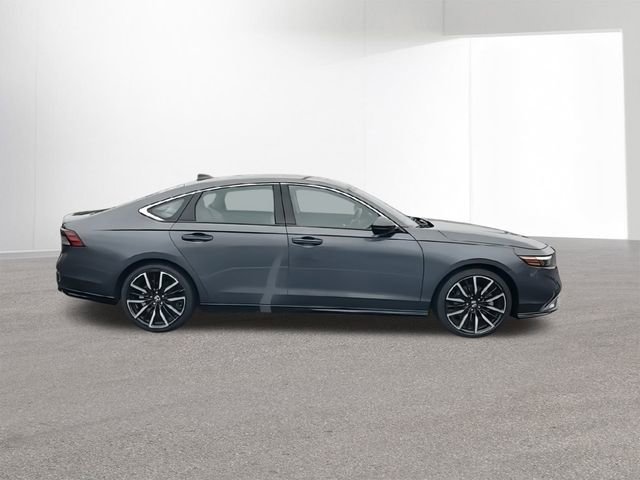 Used 2023 Honda Accord Touring image 10