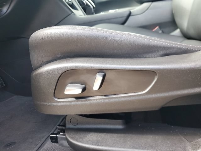 Used 2020 Cadillac XT5 Luxury FWD image 15