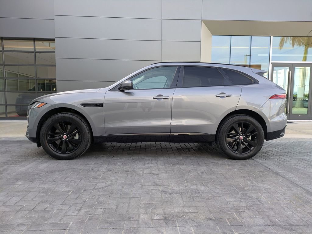 Used 2021 Jaguar F-PACE S image 8