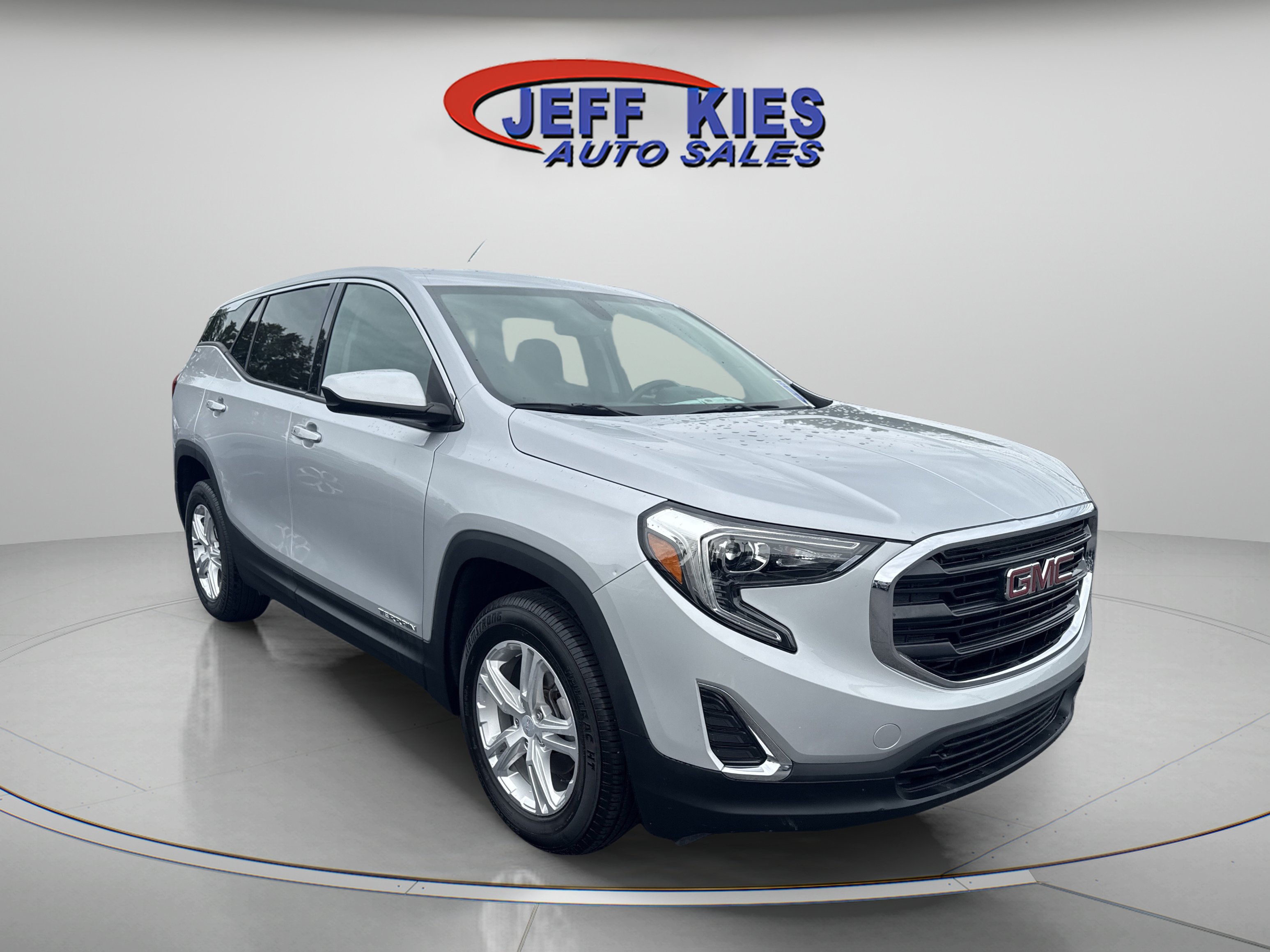 Used 2019 GMC Terrain SLE AWD/4WD image 3