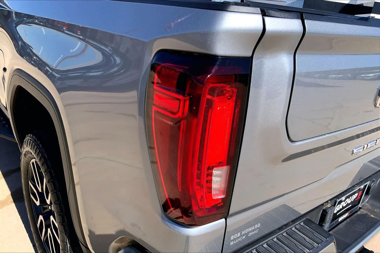 Used 2023 GMC Sierra 1500 AT4 w/ Technology Package AWD/4WD image 28