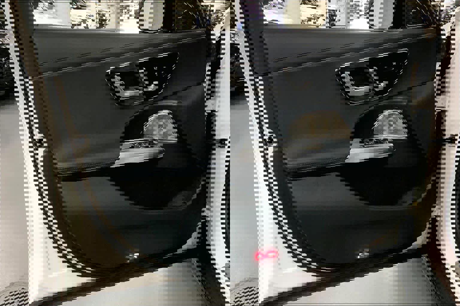 Used 2025 Mercedes-Benz E 450 4MATIC All-Terrain Wagon image 20