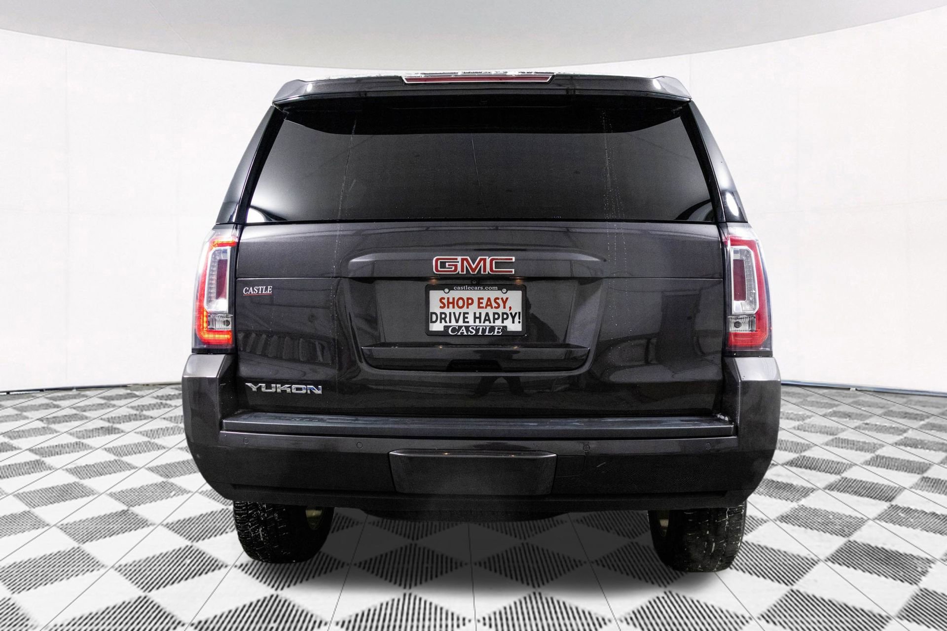 Used 2018 GMC Yukon SLE w/ SLE Value Package image 14