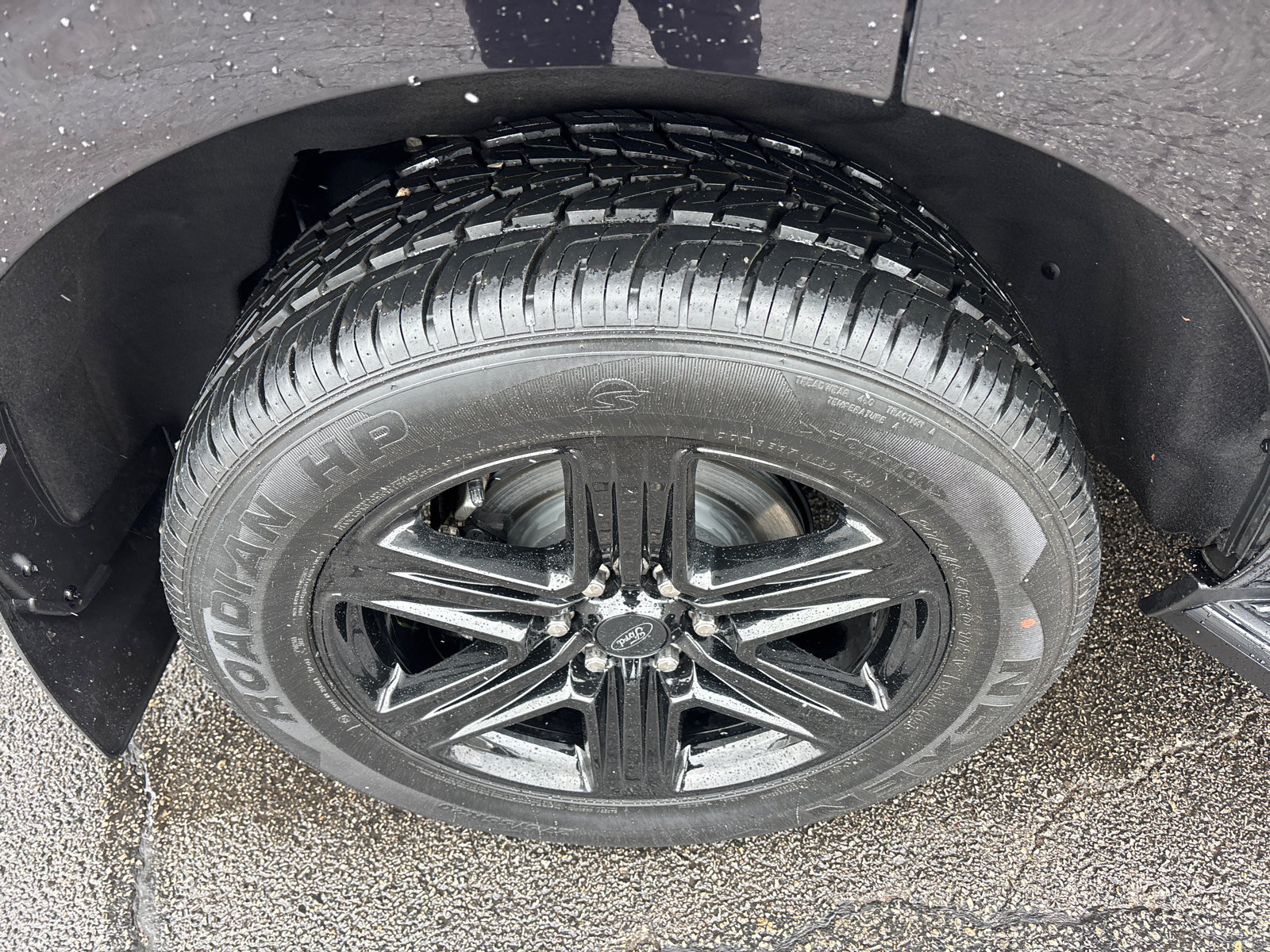 Used 2021 Ford Expedition XLT image 10