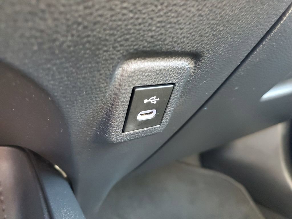 Certified 2024 Toyota Corolla LE image 33