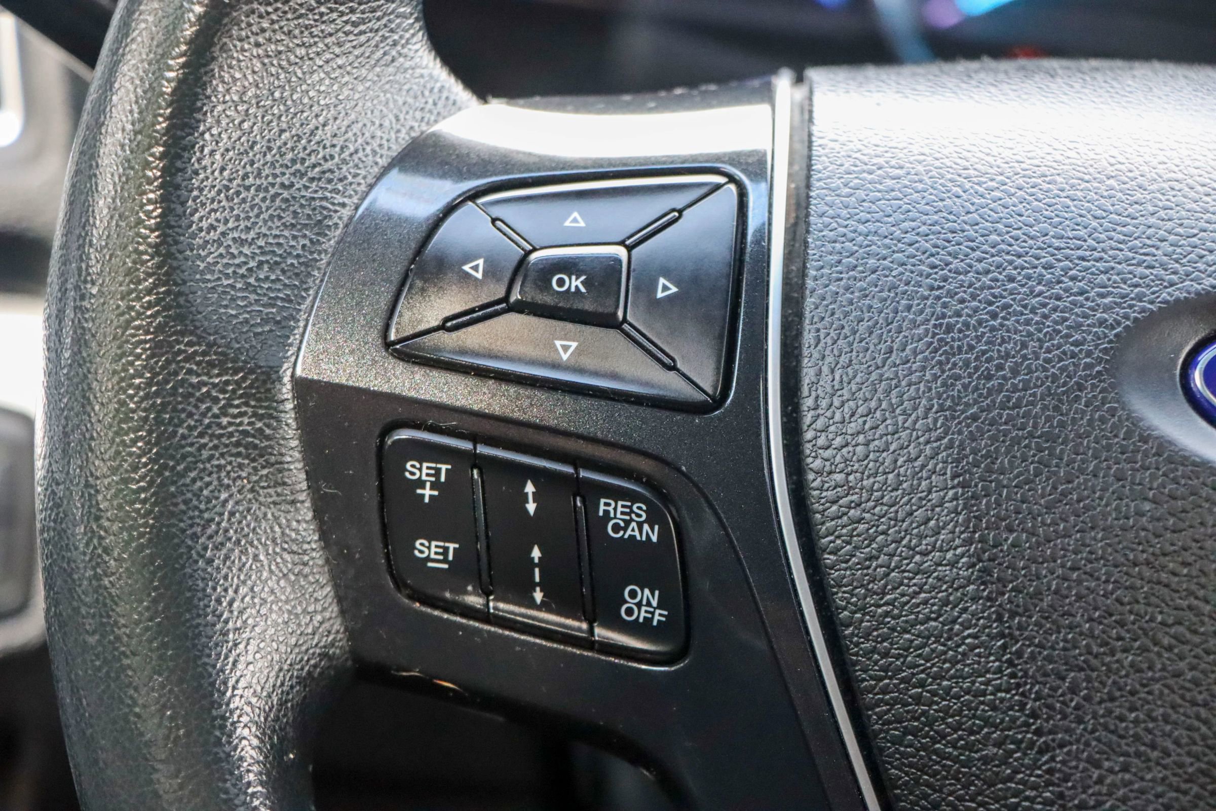 Used 2018 Ford Explorer Limited w/ Ford Safe & Smart Package AWD/4WD image 33