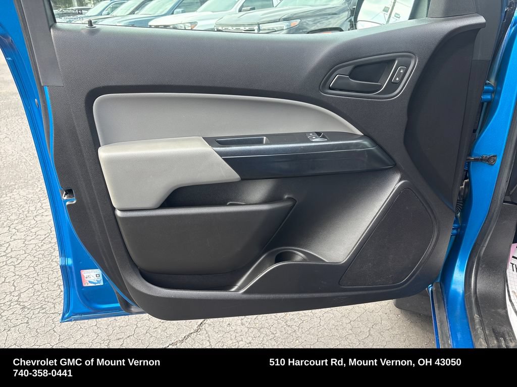 Used 2021 Chevrolet Colorado W/T AWD/4WD image 13