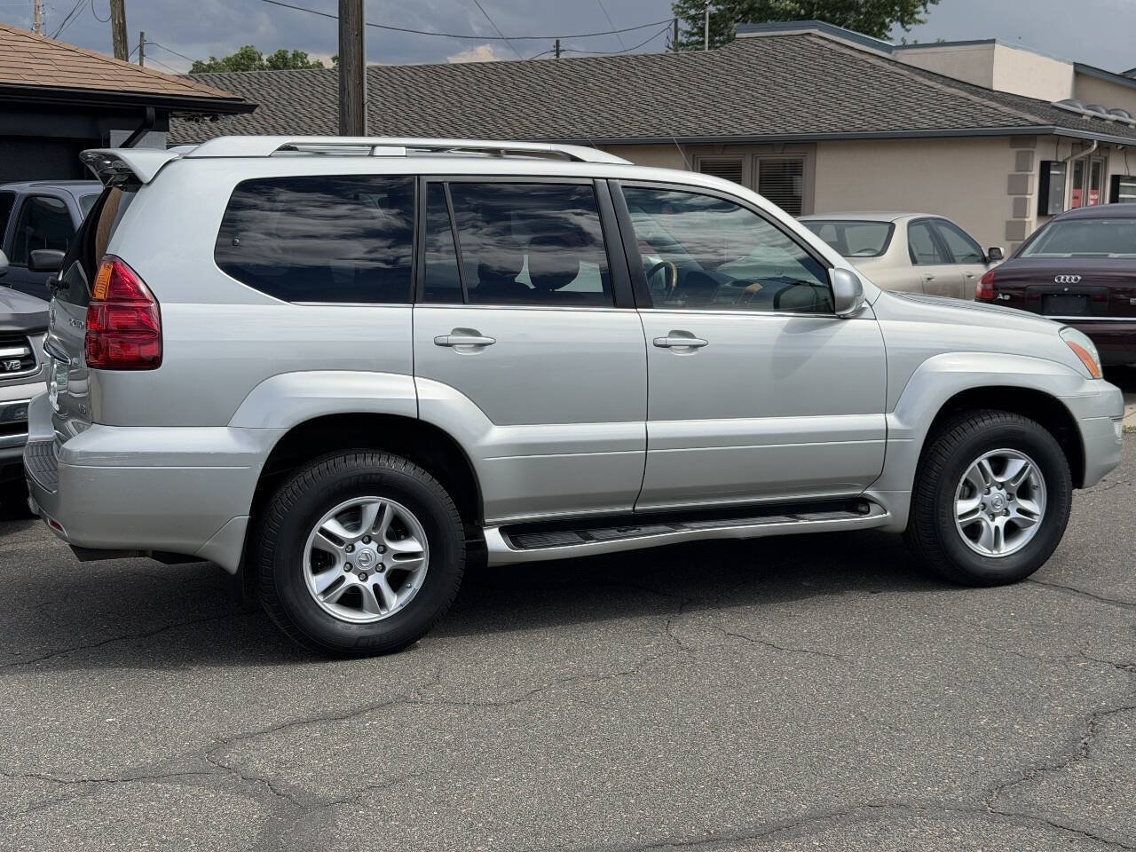 Used 2004 Lexus GX 470 w/ Preferred Accessory Pkg AWD/4WD image 22