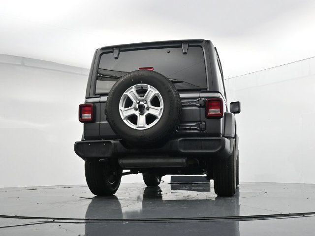 Used 2023 Jeep Wrangler Sport AWD/4WD image 35