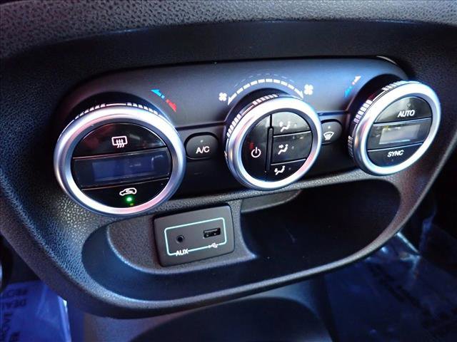 Used 2017 FIAT 500L Trekking w/ Popular Equipment Package image 21