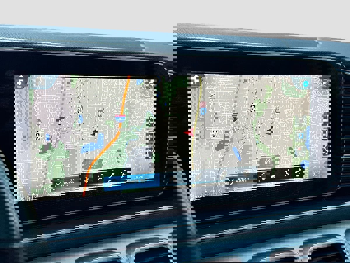 Used 2023 Mercedes-Benz GLS 450 4MATIC image 13