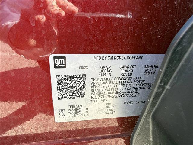 Used 2024 Chevrolet Trax RS w/ Sunroof Package FWD image 27
