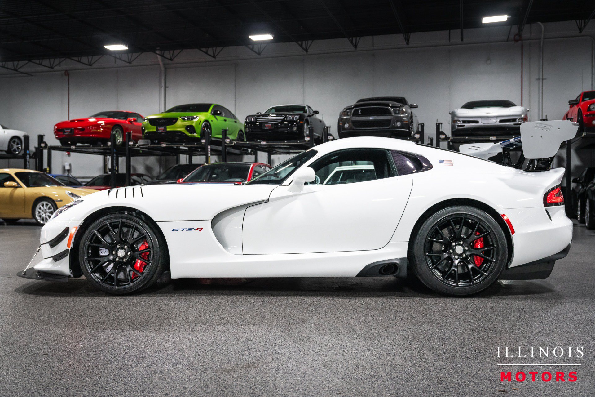 Used 2017 Dodge Viper GTC w/ ACR Package RWD image 2