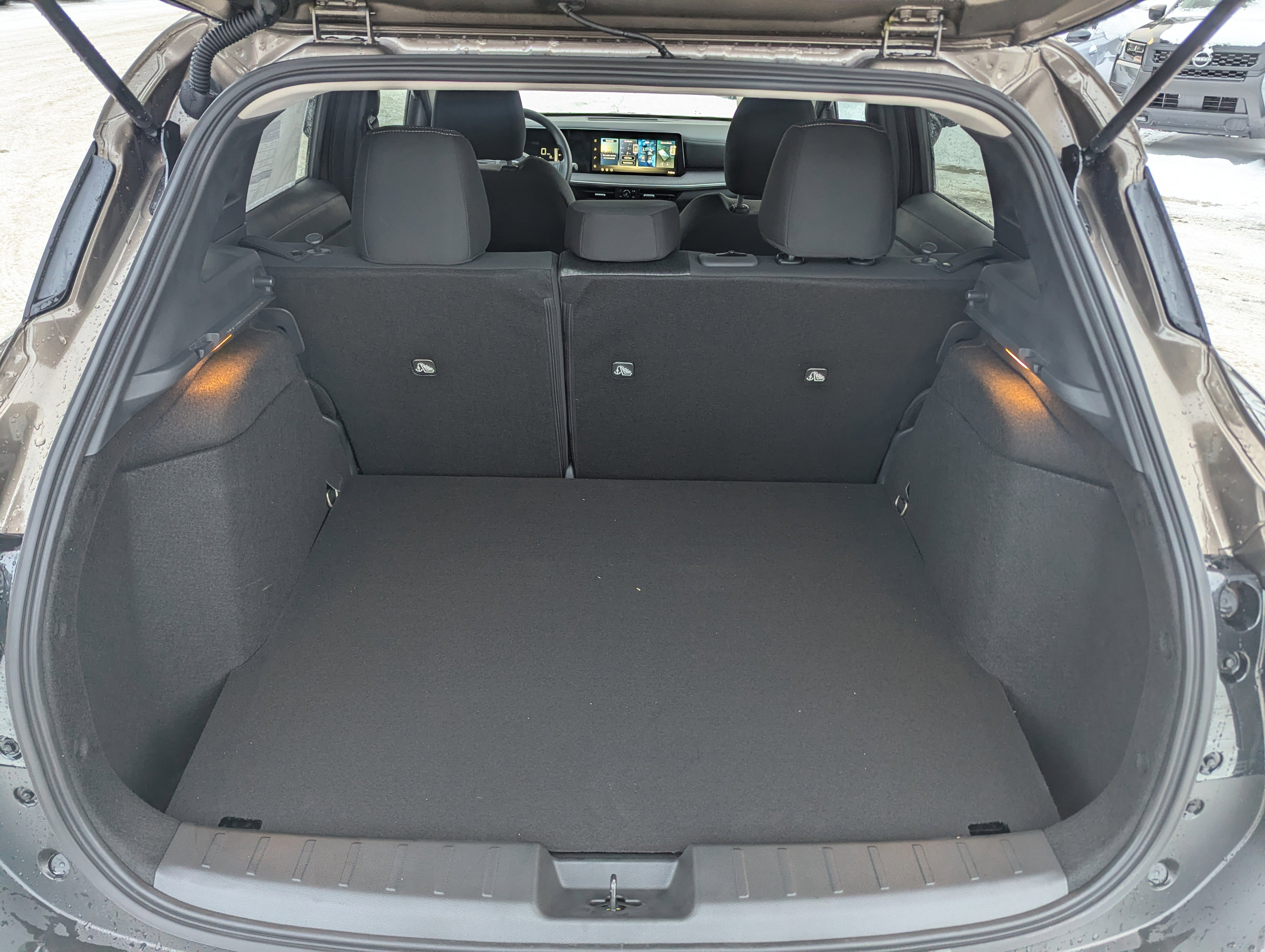 New 2026 Nissan Kicks SV w/ Cold Weather Package image 12