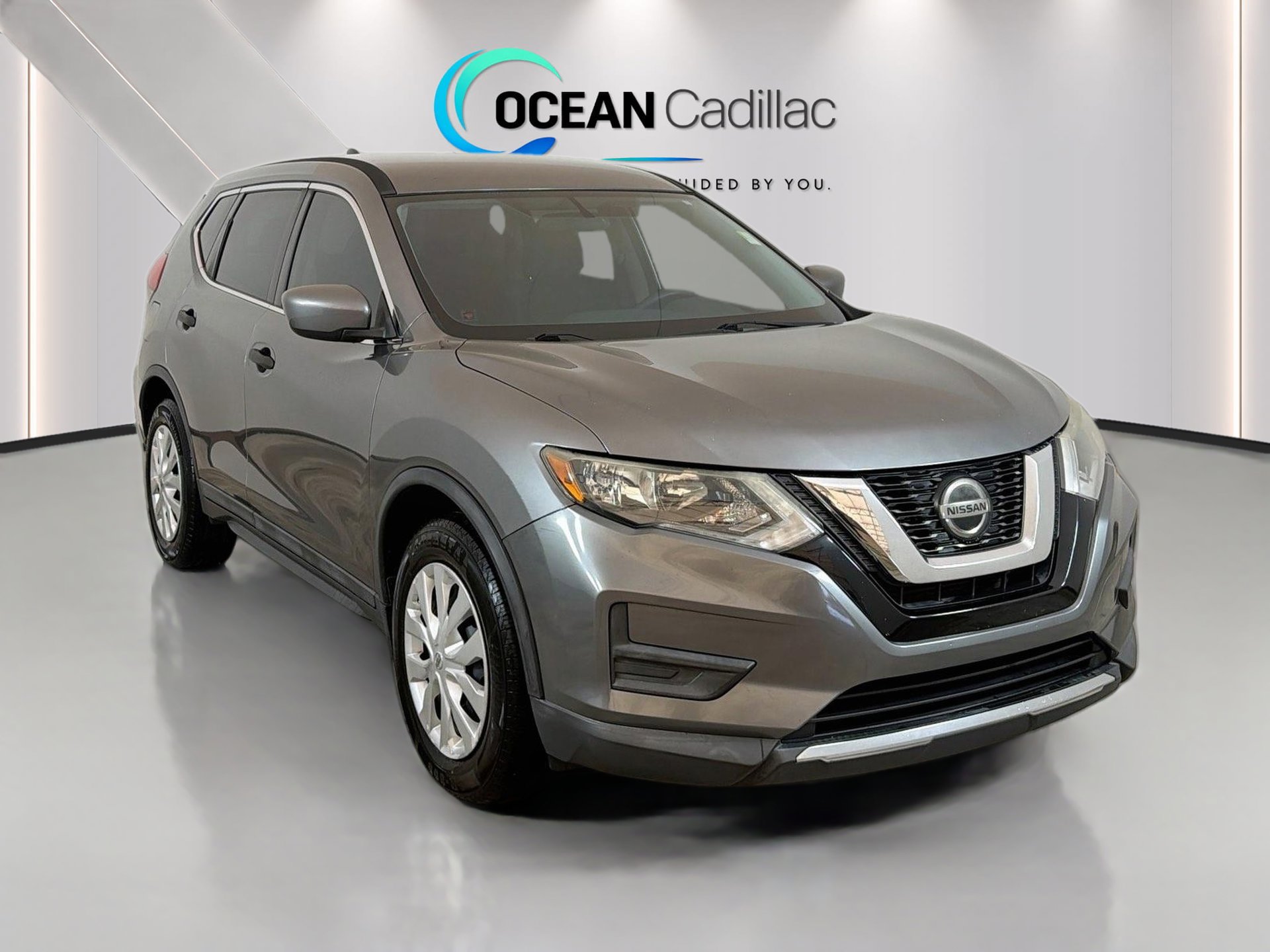 Used 2018 Nissan Rogue S FWD image 7