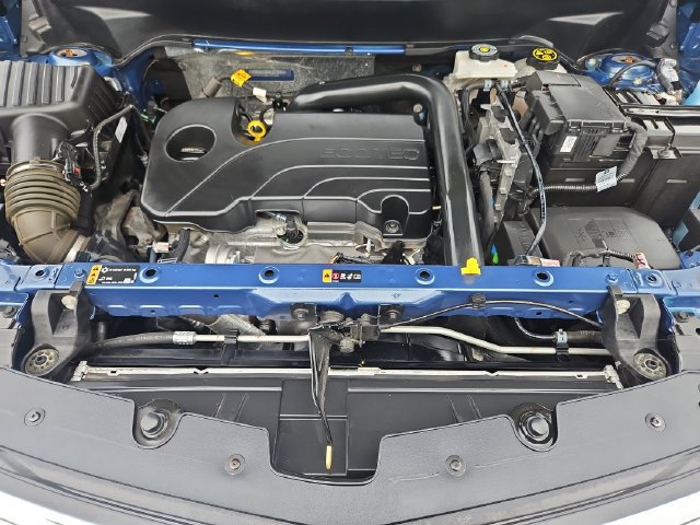 Used 2024 Chevrolet Equinox LT FWD image 21