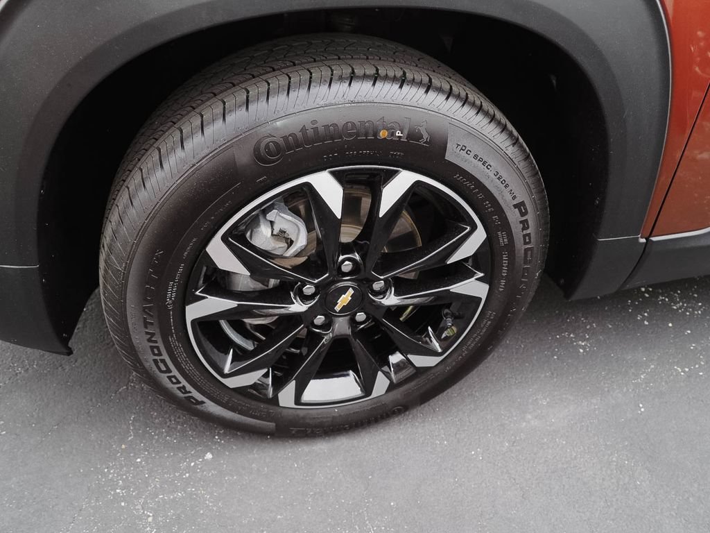 Certified 2021 Chevrolet TrailBlazer LT w/ Driver Confidence Package FWD image 34
