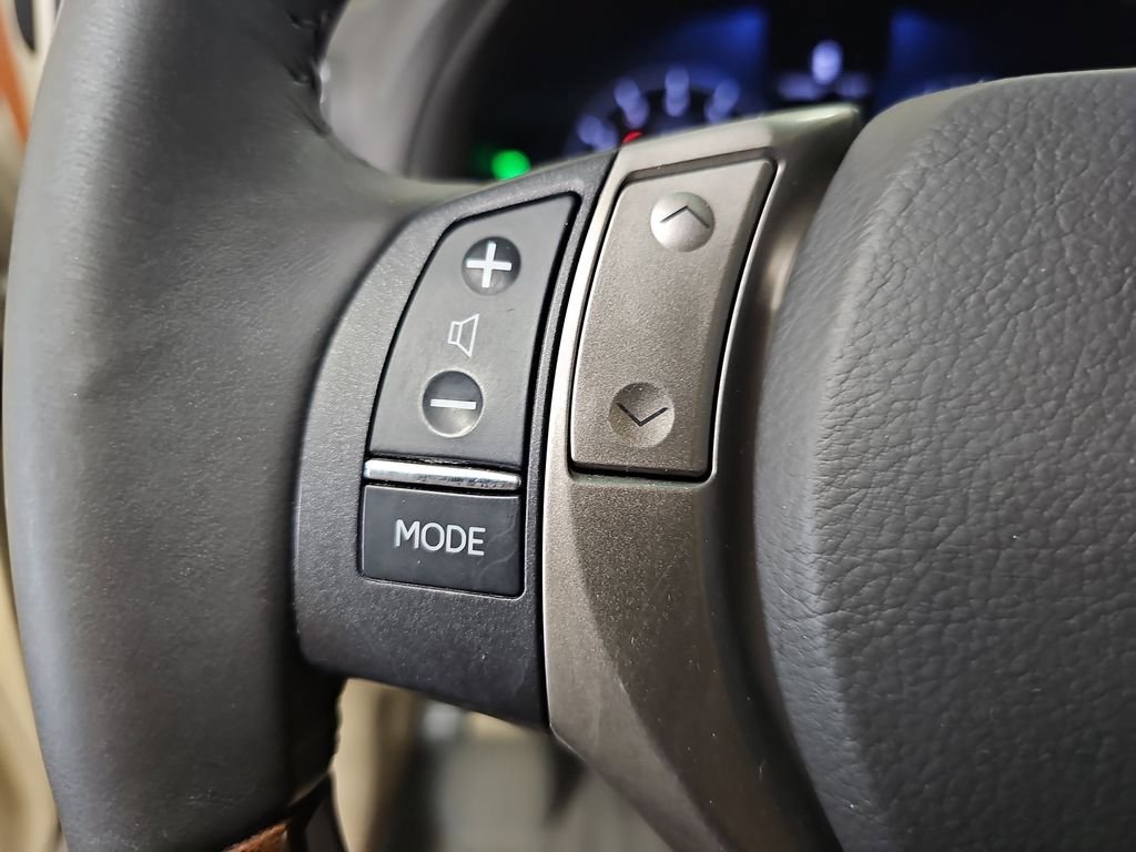 Used 2013 Lexus RX 350 AWD w/ Navigation Pkg image 20