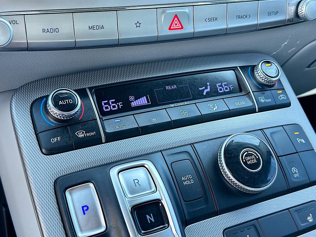 Used 2022 Hyundai Palisade SEL w/ Convenience Package image 16