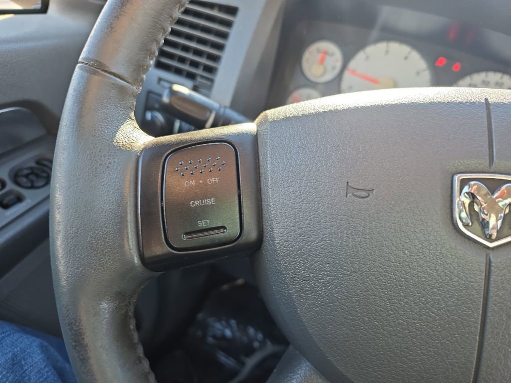 Used 2007 Dodge Ram 2500 Truck SLT image 27