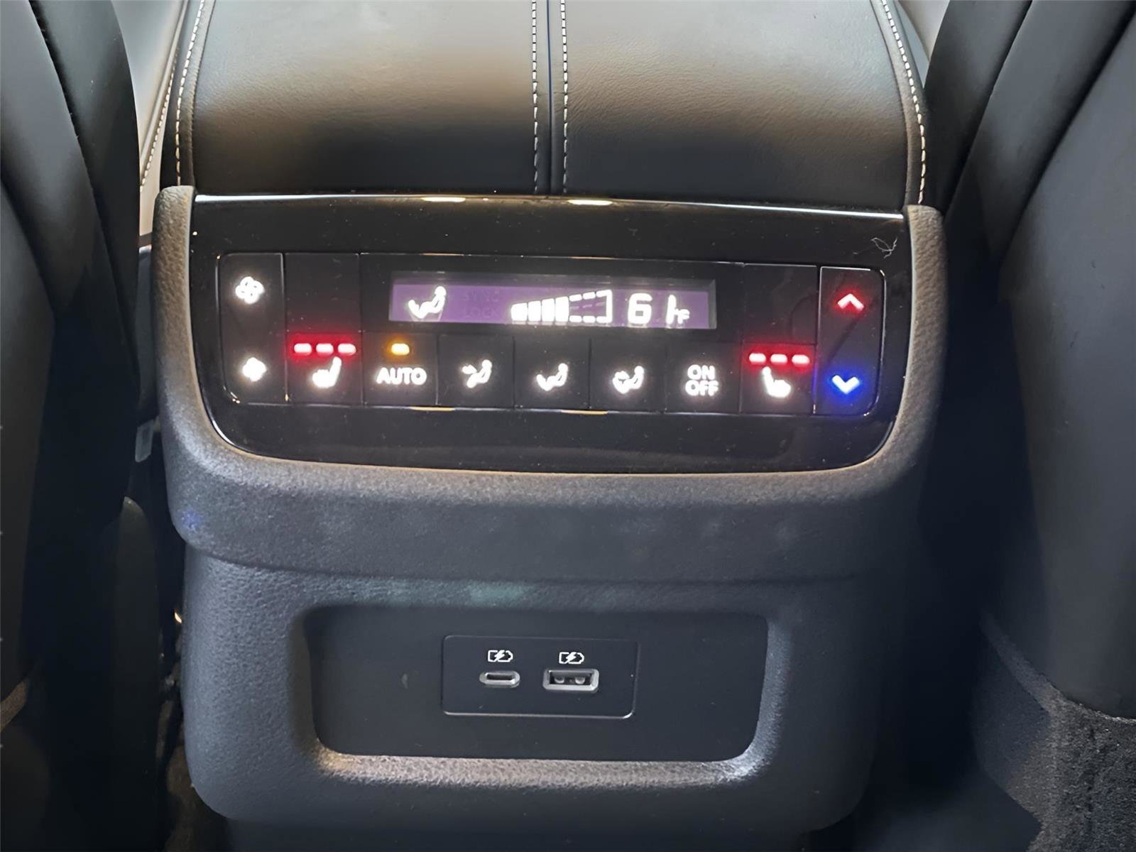 Used 2025 INFINITI QX60 Luxe w/ Lighting Package (N94) image 19