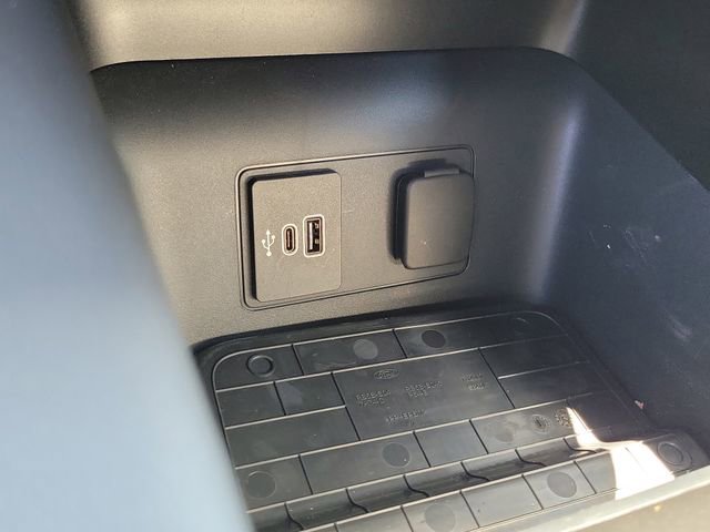 Used 2026 Ford Explorer Active w/ Active Comfort Package RWD image 10