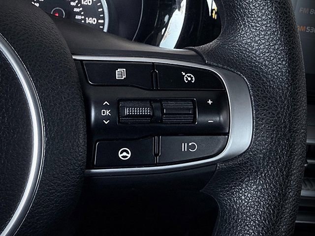 Used 2023 Kia K5 LXS image 13