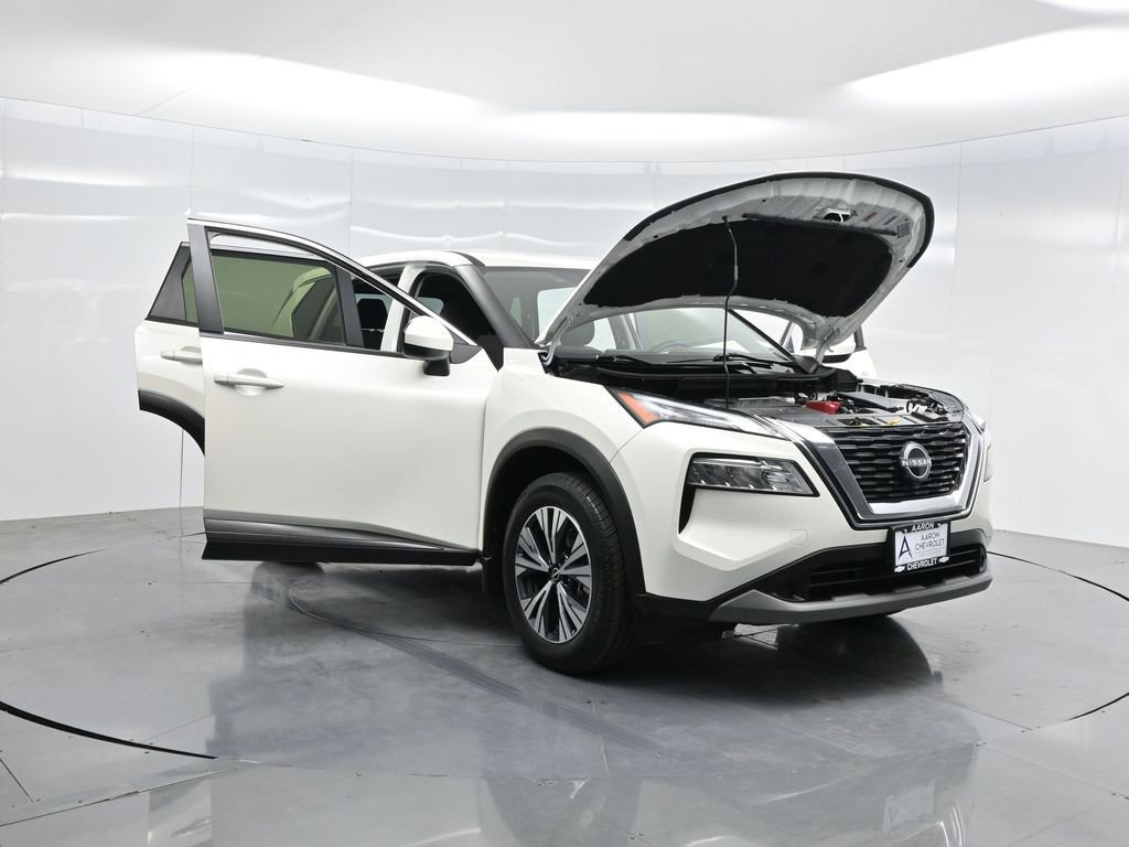 Used 2023 Nissan Rogue SV image 46