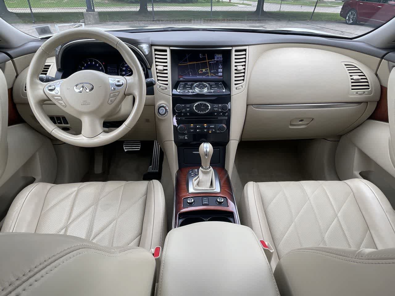 Used 2015 INFINITI QX70 AWD w/ Premium Package image 10