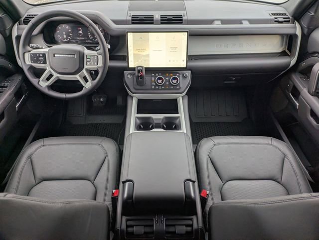 New 2026 Land Rover Defender 110 X-Dynamic SE image 14
