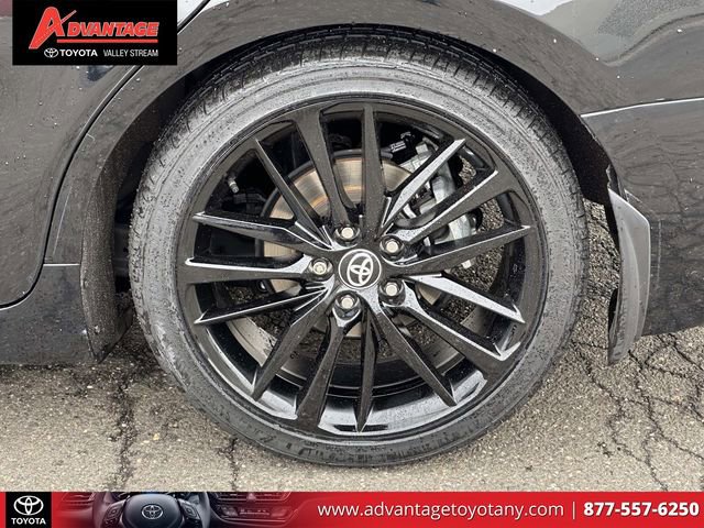 Used 2024 Toyota Camry XSE w/ Navigation Package image 13