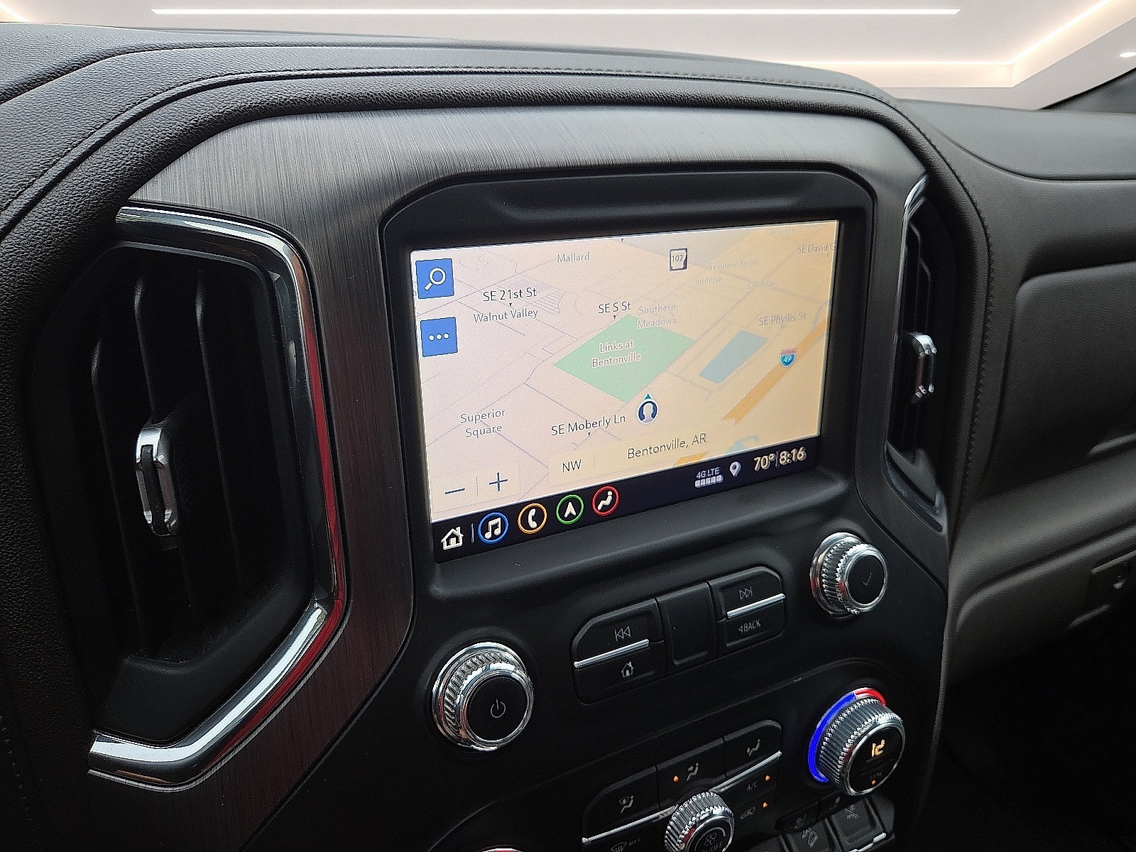 Used 2019 GMC Sierra 1500 Denali w/ Denali Ultimate Package AWD/4WD image 16