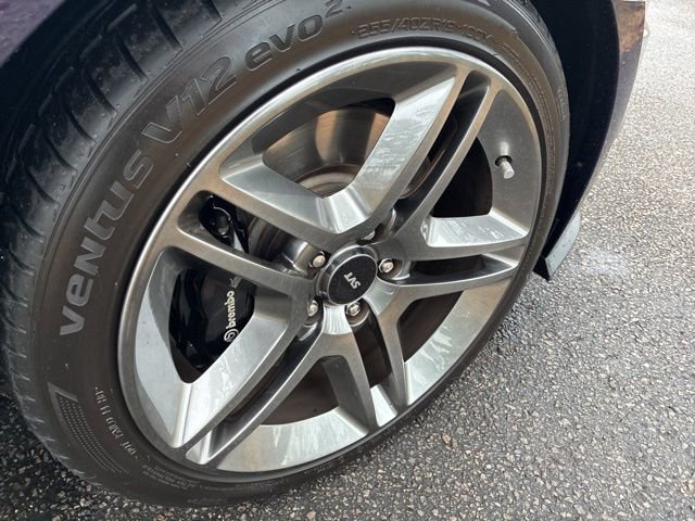 Used 2012 Ford Mustang Shelby GT500 image 17